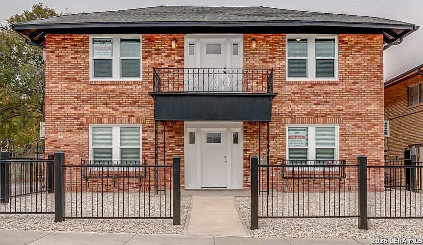 316 W Cypress St San Antonio, TX 78212 - Thumbnail 3