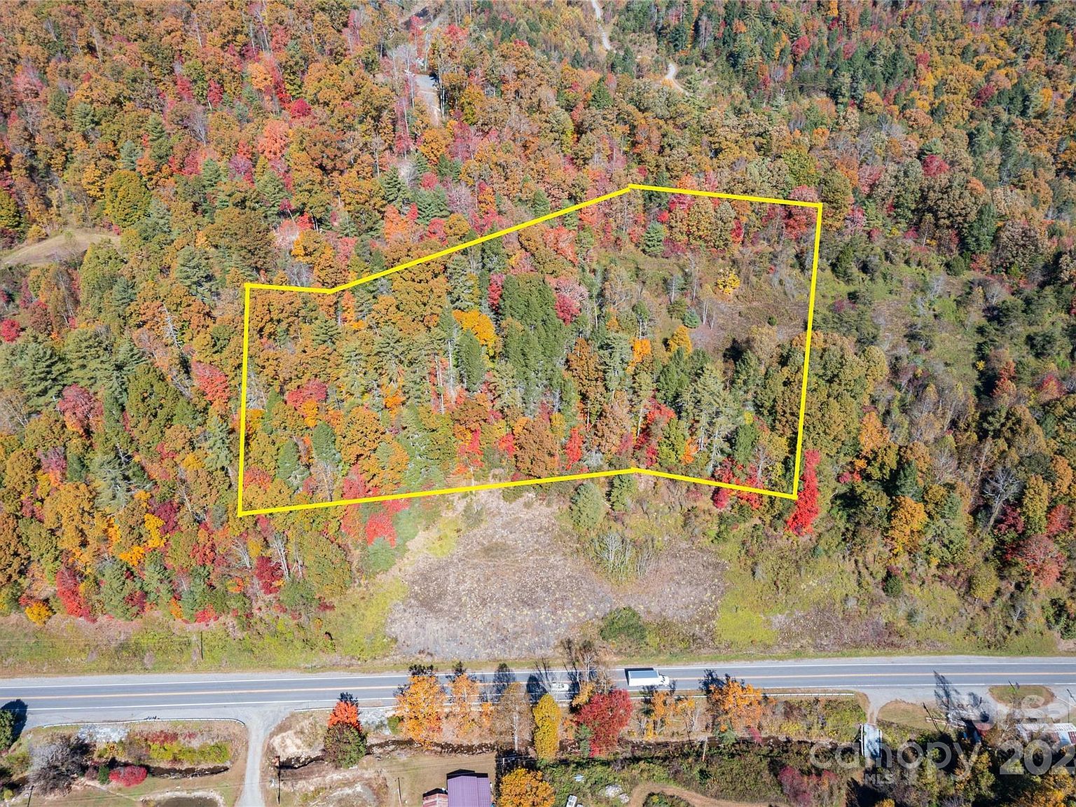 1896 Firefly Trl Marshall, NC 28753 - Thumbnail 3