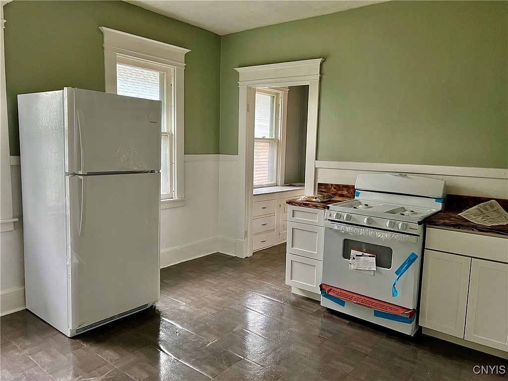 18 Emerson Ave #16 Utica, NY 13501 - Thumbnail 3