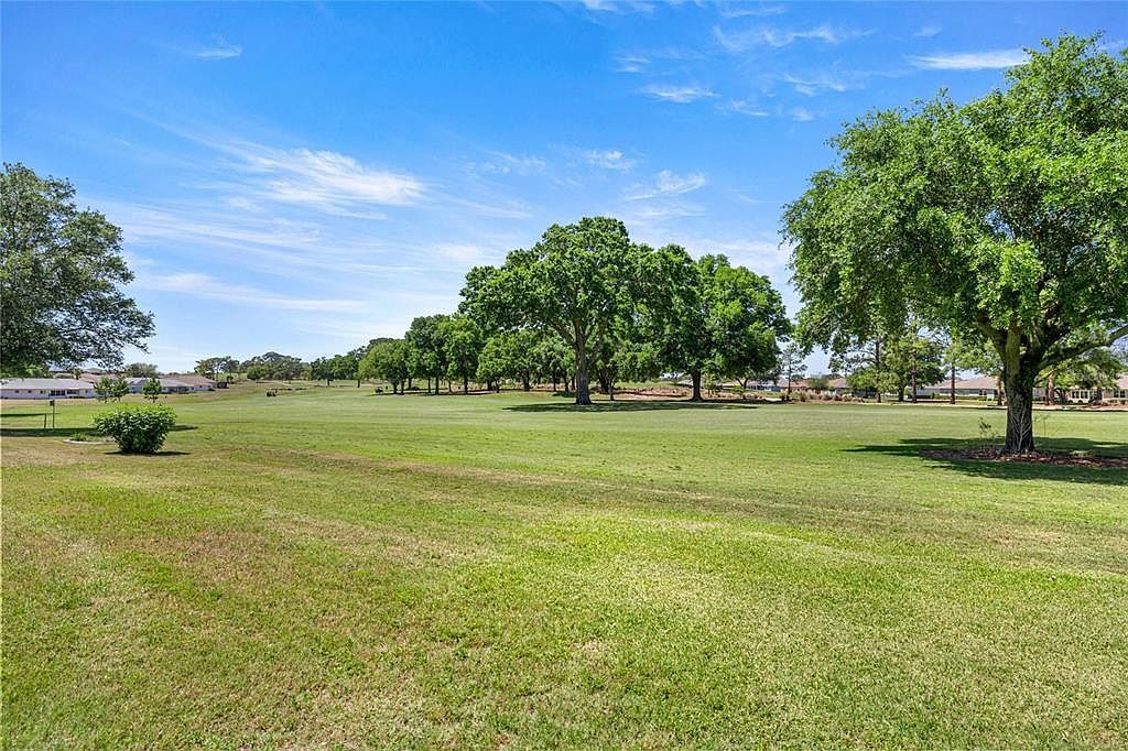 9735 SW 96th St Ocala, FL 34481 - Thumbnail 3