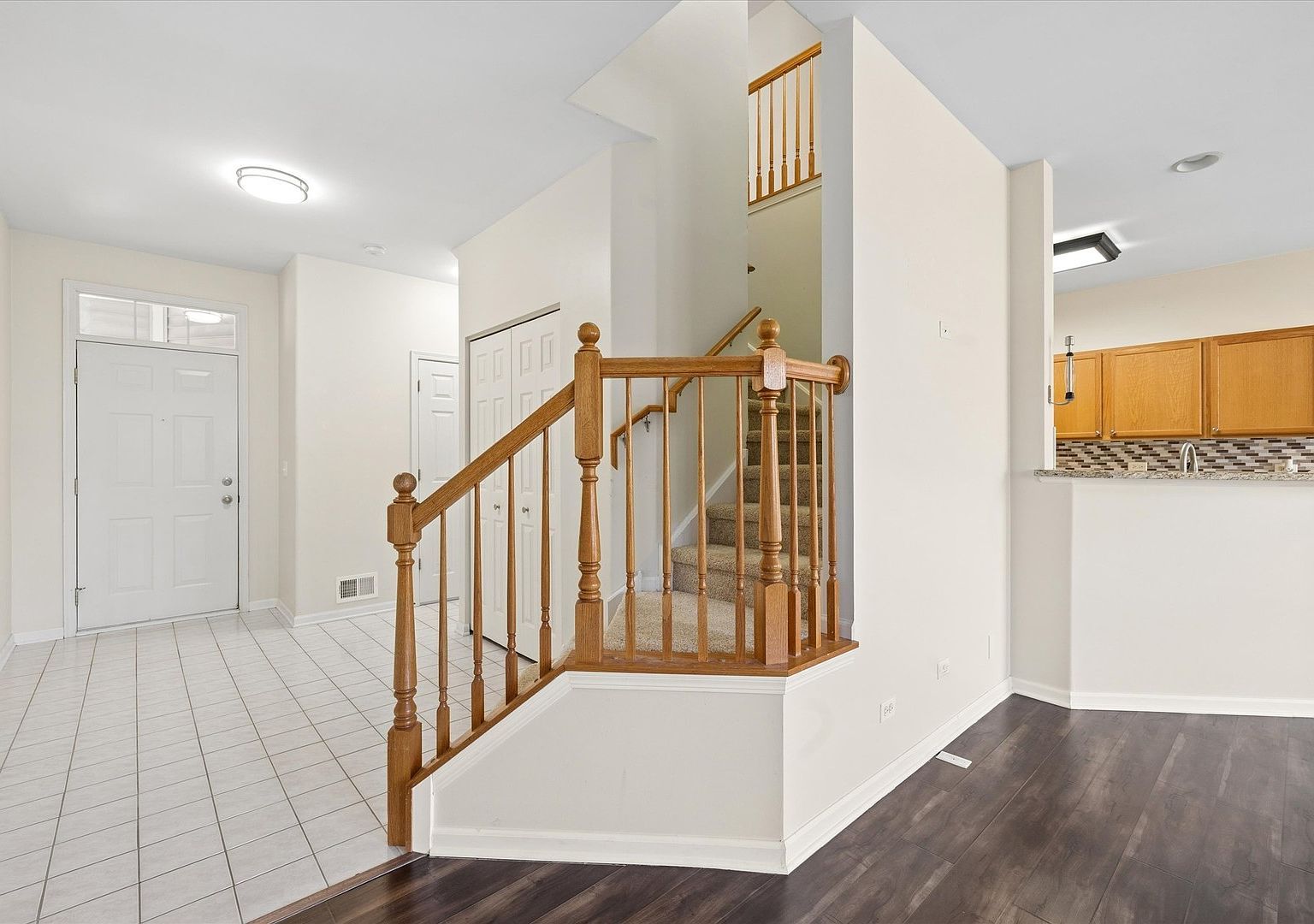 2966 Talaga Dr #2966 Algonquin, IL 60102 - Thumbnail 3