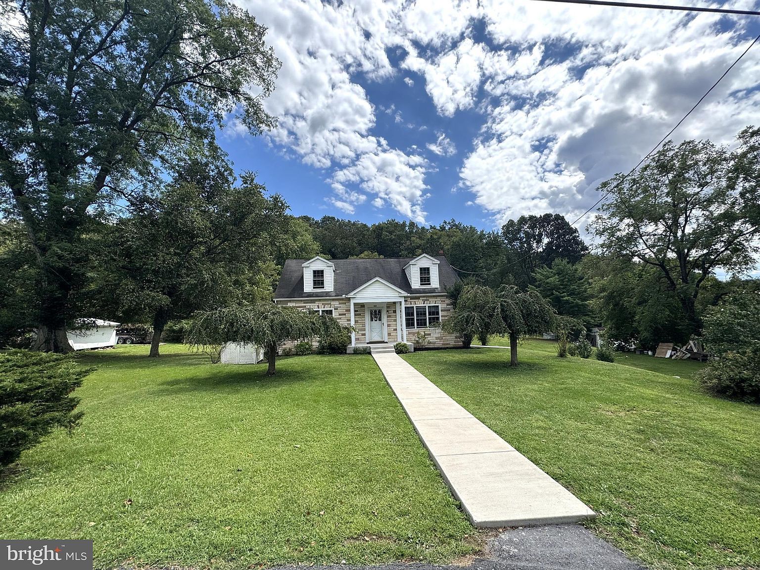 363 N Walnut St Lewistown, PA 17044 - Thumbnail 3