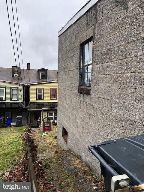 305 S 2nd St Steelton, PA 17113 - Thumbnail 3