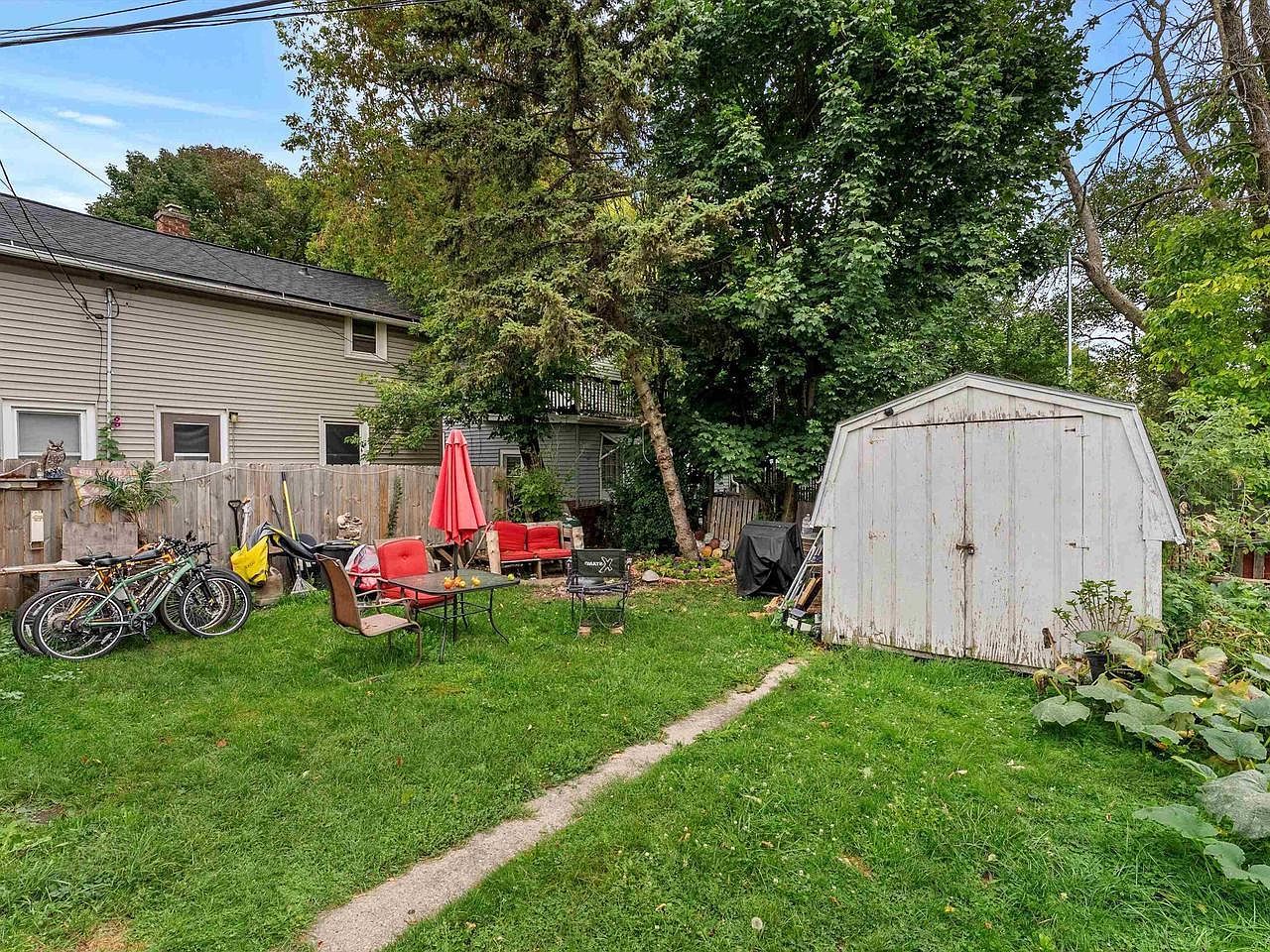 1325-1327 N 15th St Sheboygan, WI 53081 - Thumbnail 3