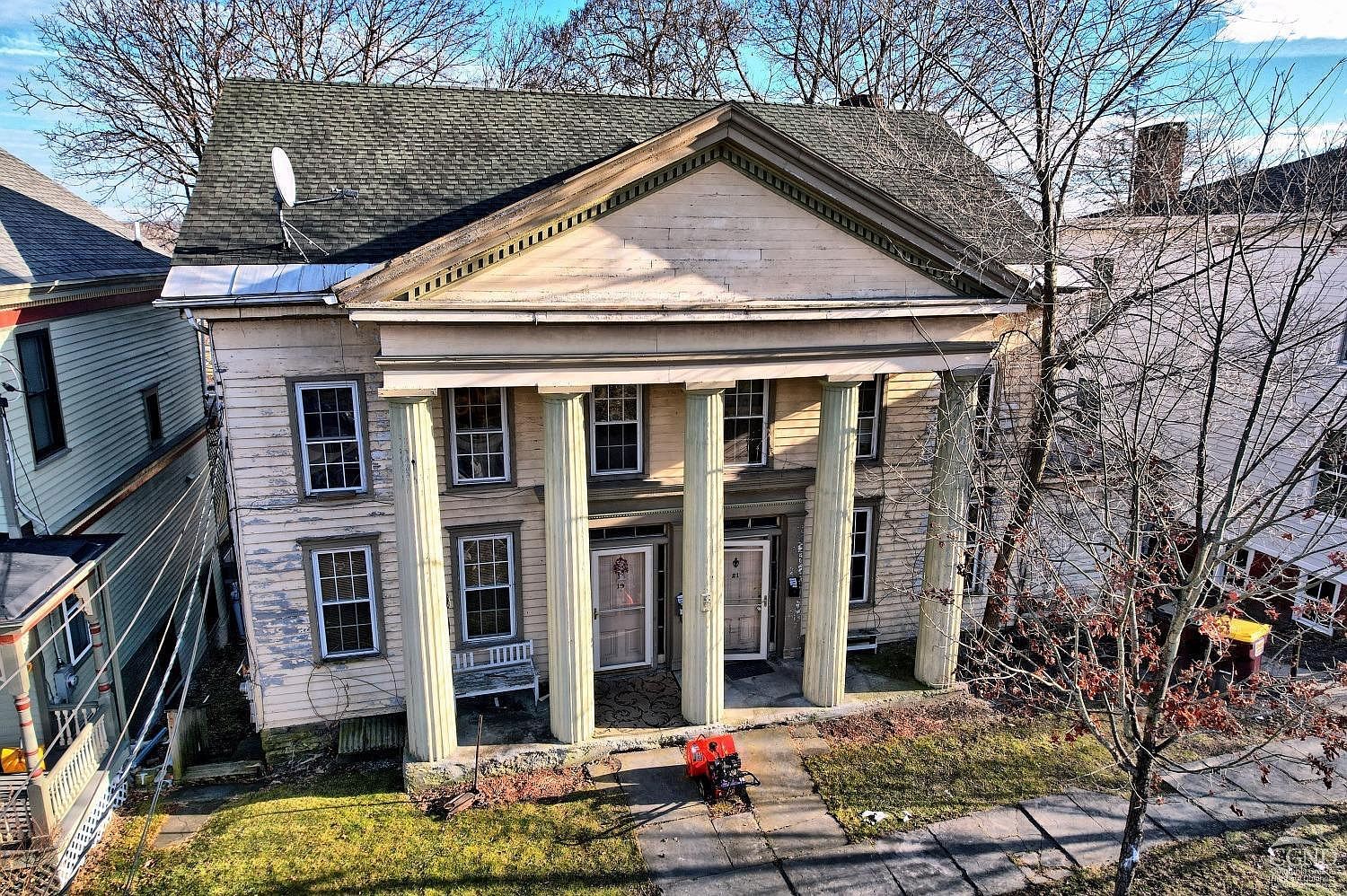 19-21 S Franklin St Athens, NY 12015 - Thumbnail 3