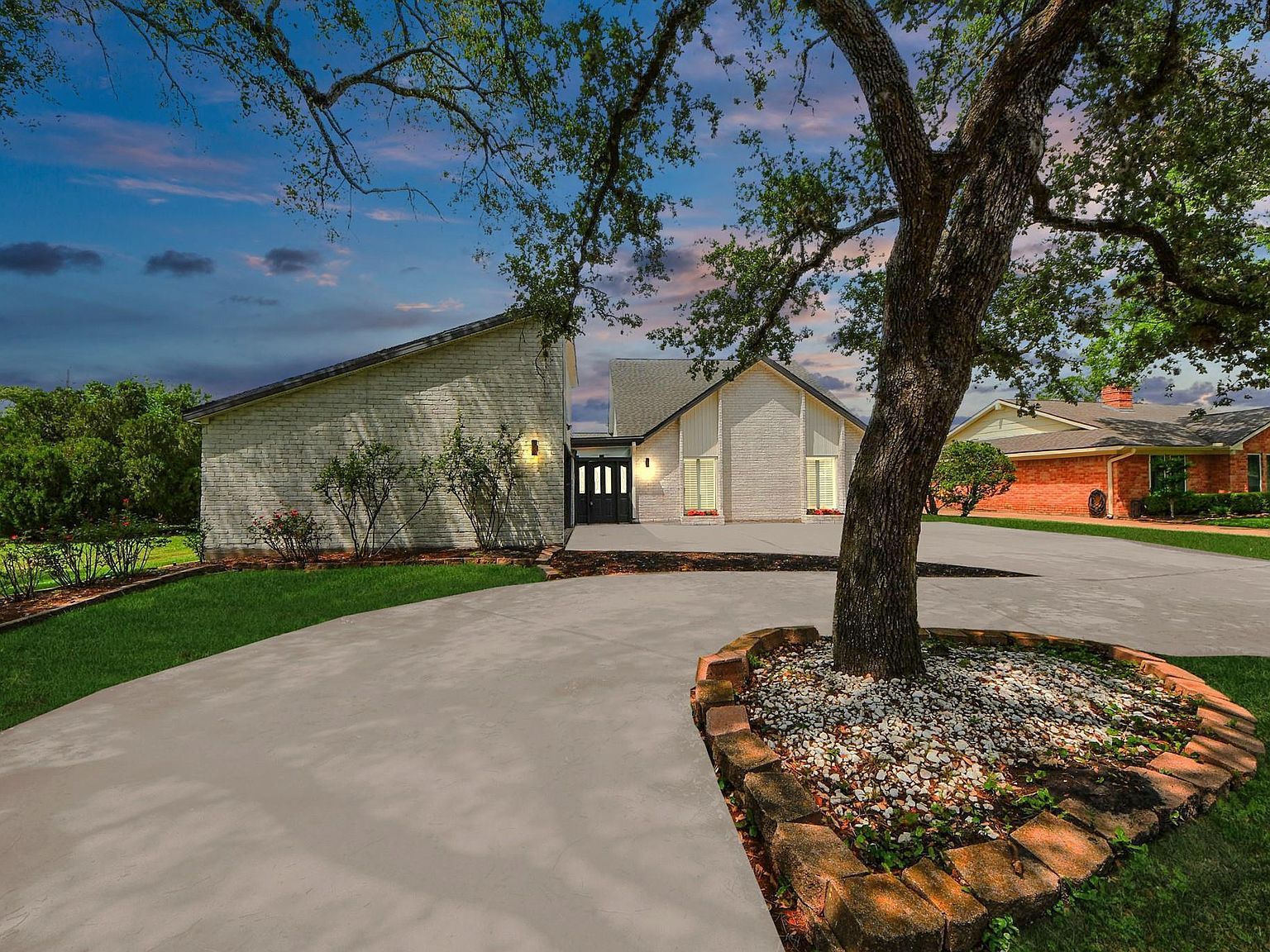 722 Merrick Dr Sugar Land, TX 77478 - Thumbnail 3