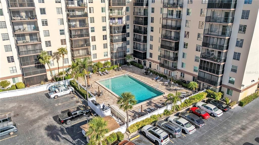 2901 26th St W APT 204 Bradenton, FL 34205 - Thumbnail 3