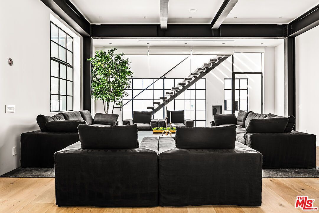 1346 Abbot Kinney Blvd Venice, CA 90291 - Thumbnail 3