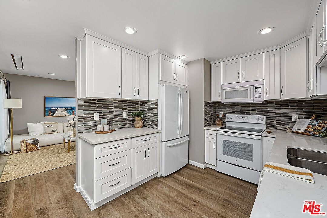 3939 E Allin St Unit 109 Long Beach, CA 90803 - Thumbnail 3