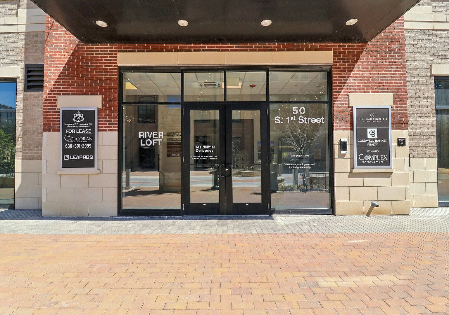 50 S 1st St #5D Saint Charles, IL 60174 - Thumbnail 3