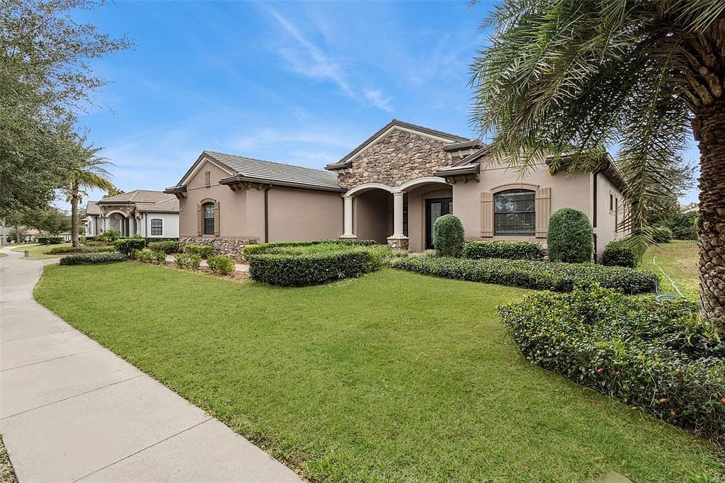 25499 Hawks Run Ln Sorrento, FL 32776 - Thumbnail 3