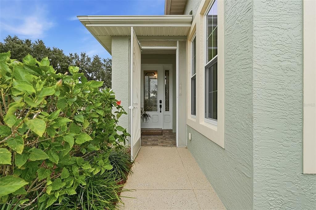 6170 Sailboat Ave Tavares, FL 32778 - Thumbnail 3