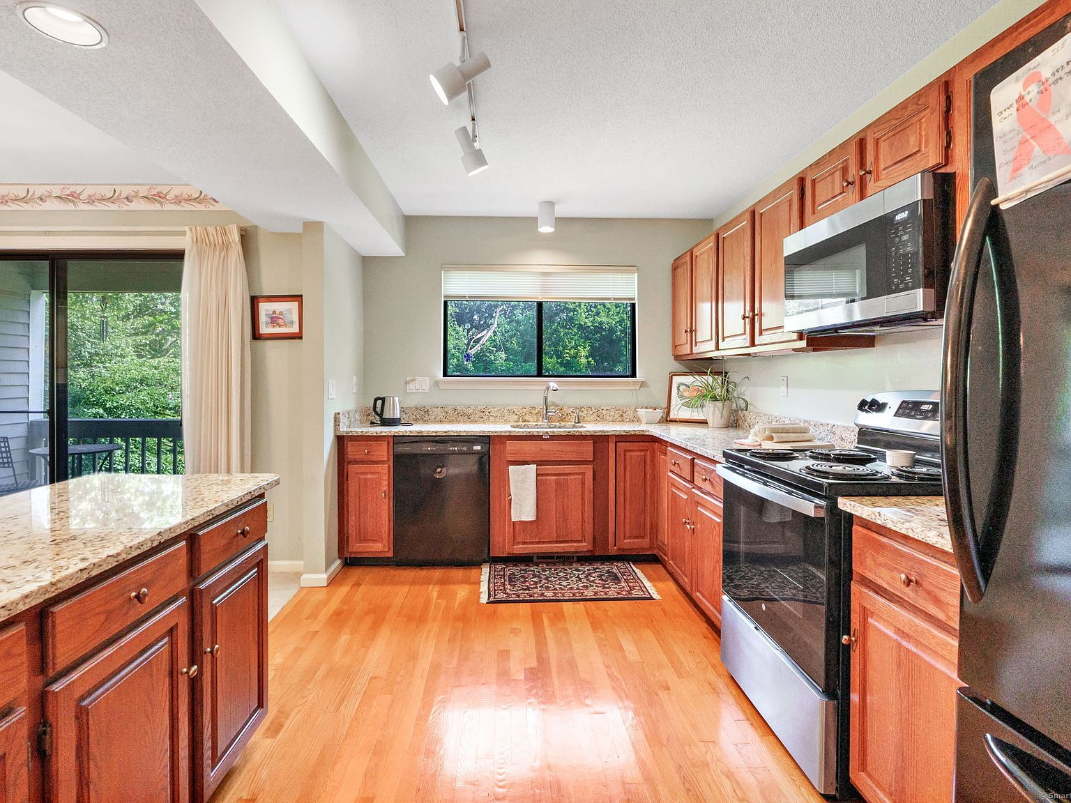 40 Crossroads Ln UNIT 40 Glastonbury, CT 06033 - Thumbnail 3