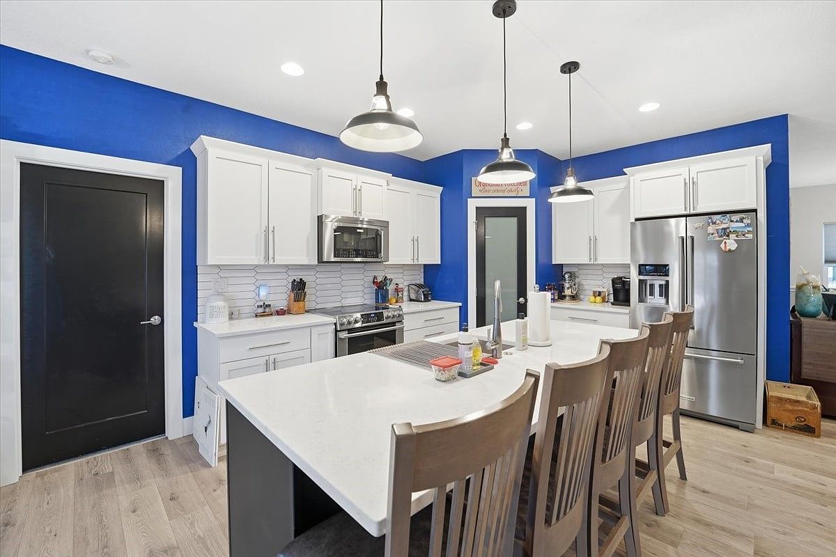 4904 Cohen Ct Cedar Falls, IA 50613 - Thumbnail 3