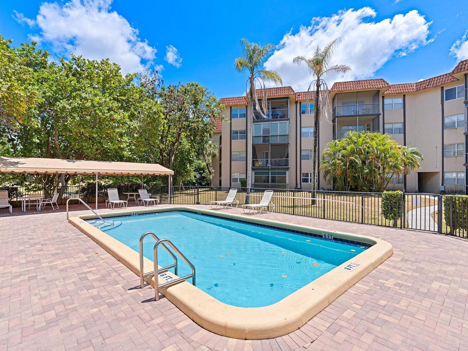 6001 N Falls Circle Dr APT 205 Lauderhill, FL 33319 - Thumbnail 3