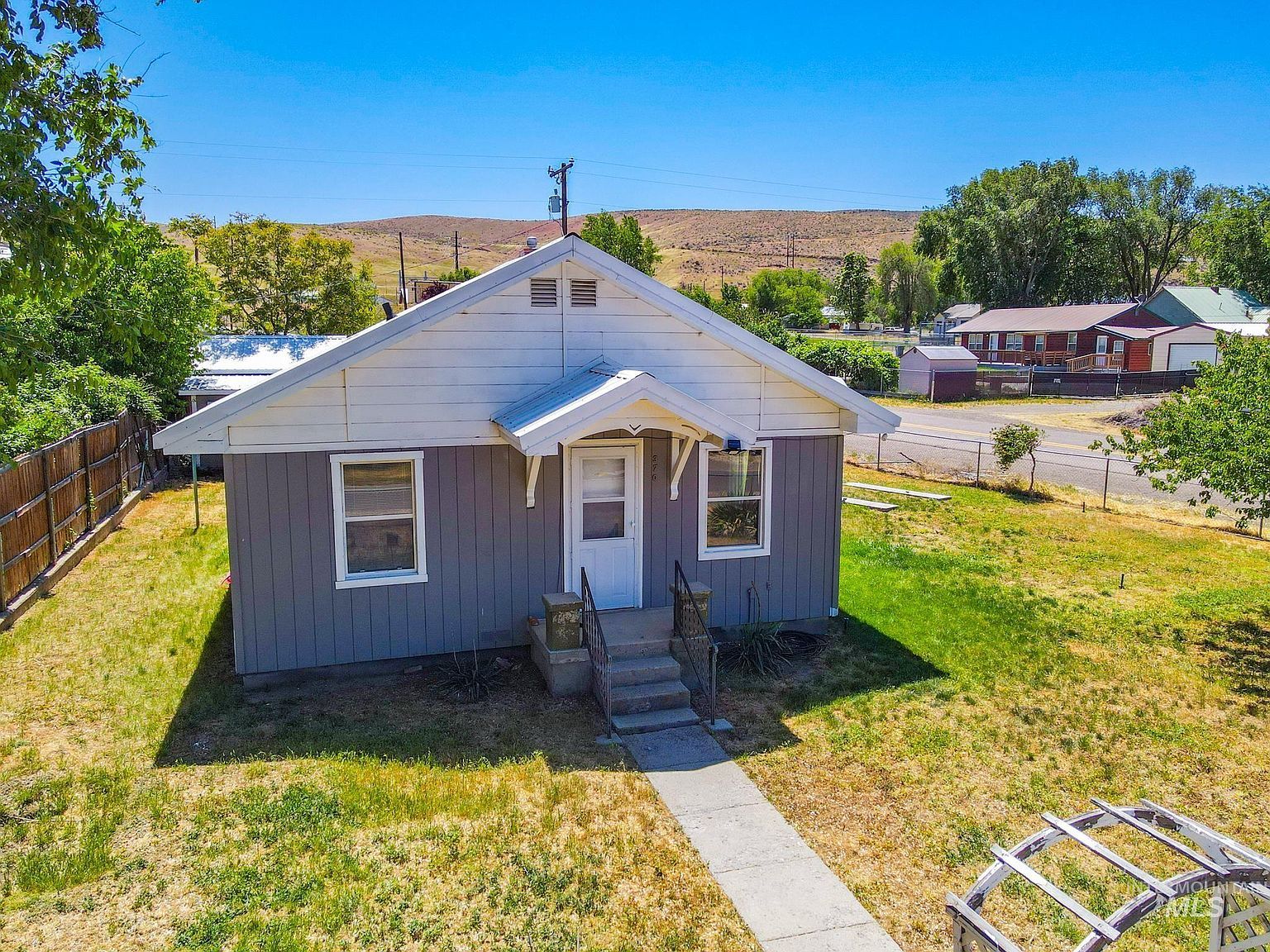 370 E Jefferson St Huntington, OR 97907 - Thumbnail 3