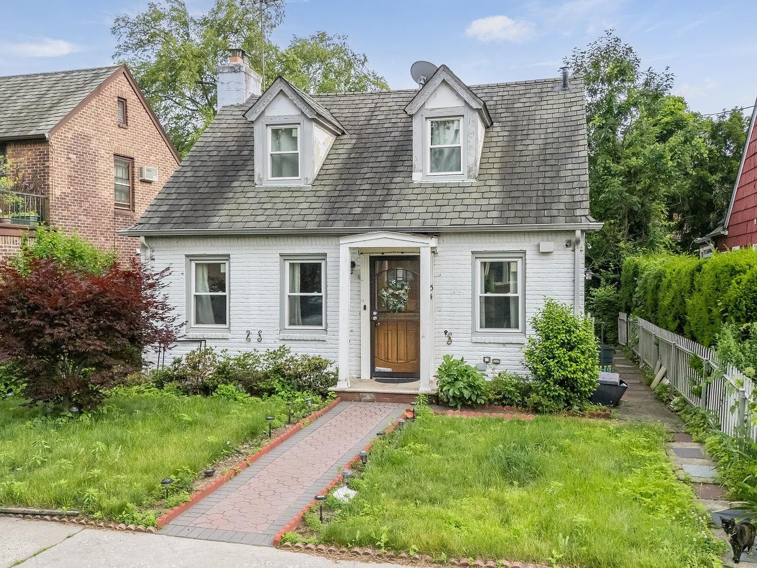 8524 Eton St Jamaica, NY 11432 - Thumbnail 3