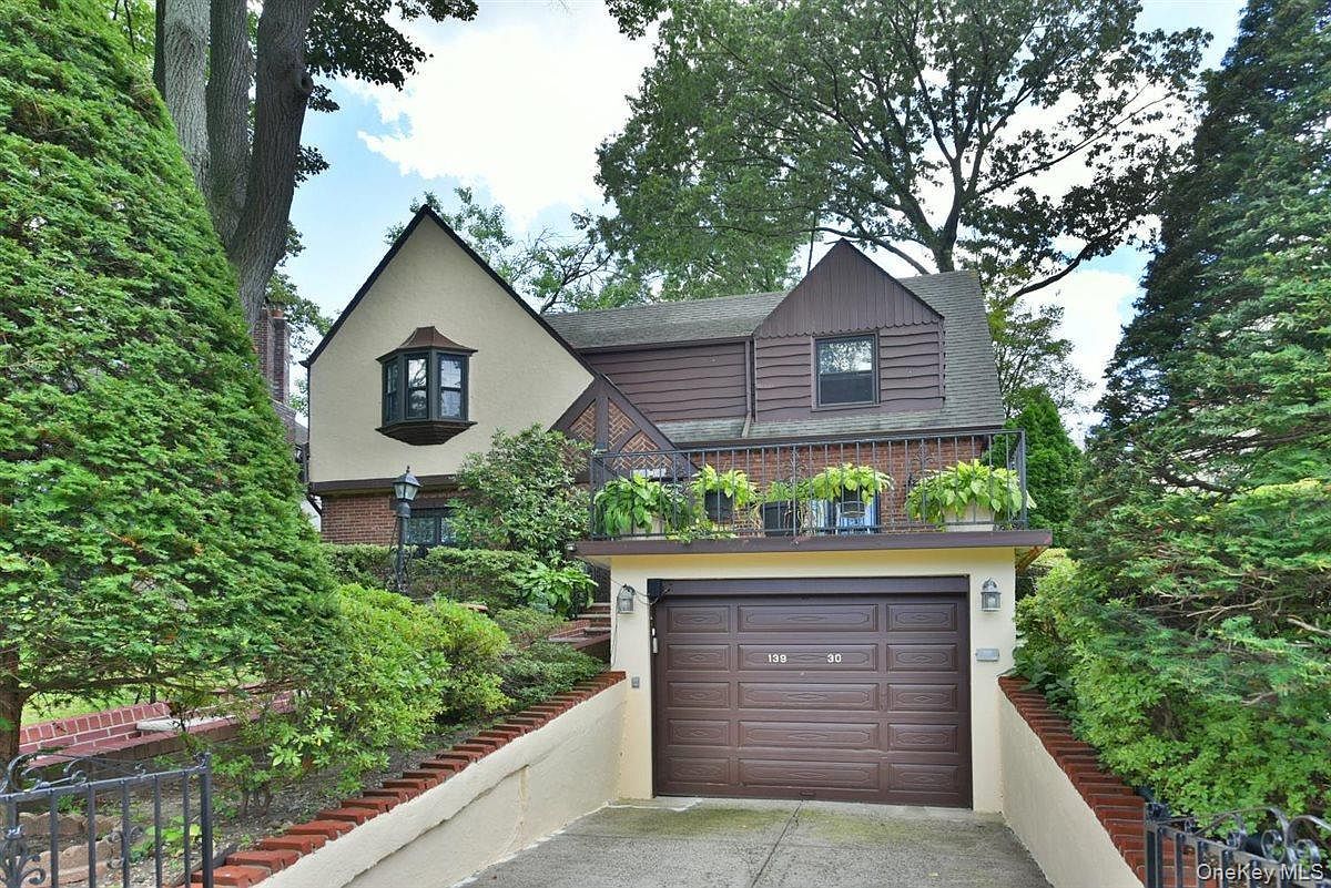 13930 Coolidge Ave Jamaica, NY 11435 - Thumbnail 3