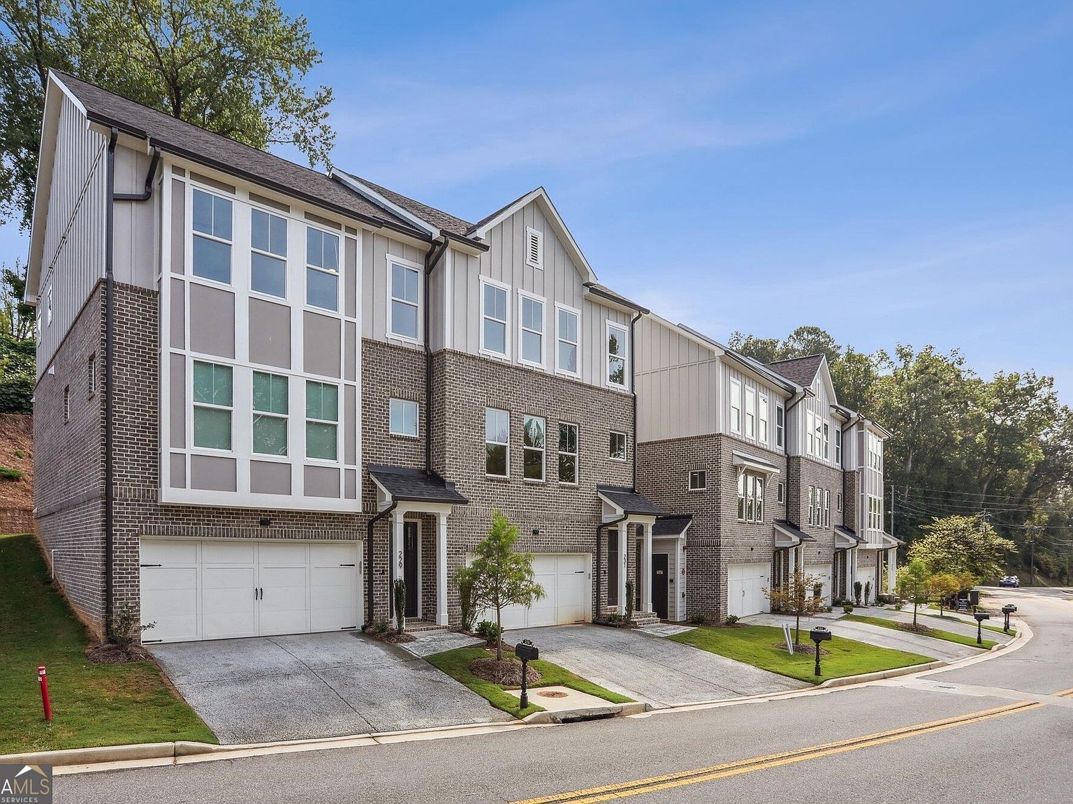 235 W Marietta Kennesaw, GA 30144 - Thumbnail 3