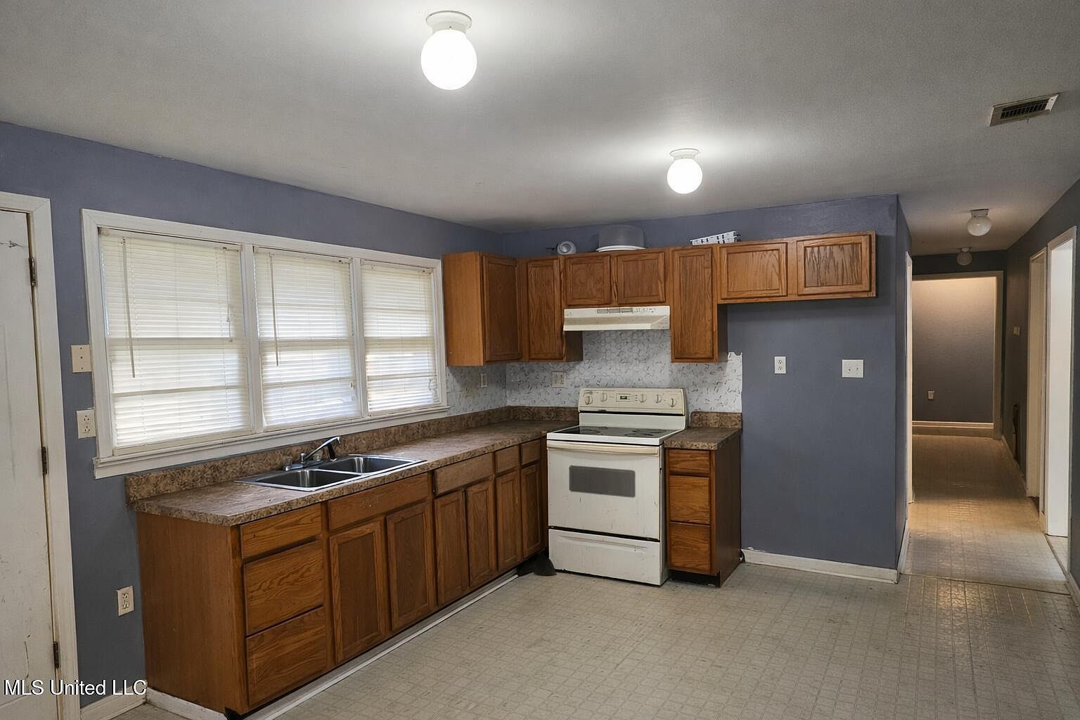 4620 Sutton Ave Moss Point, MS 39563 - Thumbnail 3