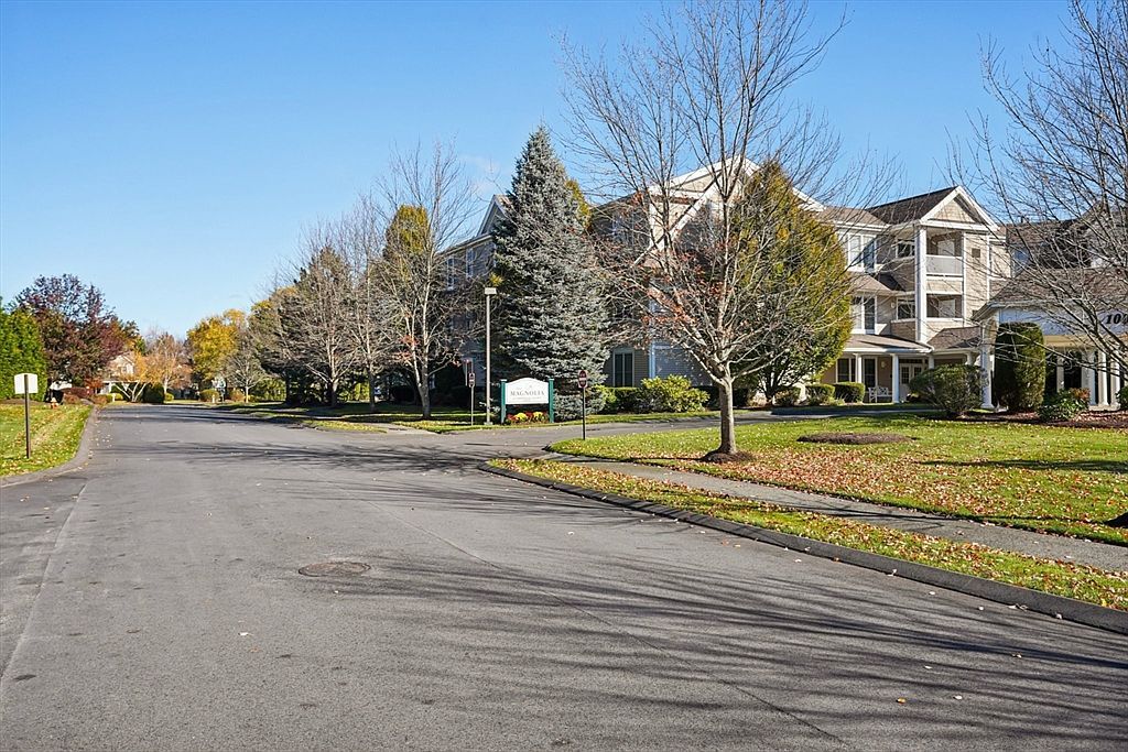 1224 Emerald Ct UNIT 1224 Tewksbury, MA 01876 - Thumbnail 3