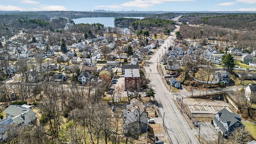 588 Main St APT 3D Stoneham, MA 02180 - Thumbnail 3