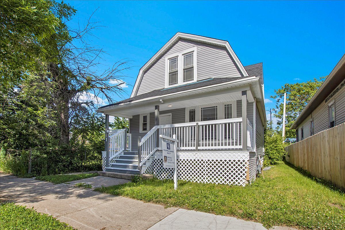 7829 S Escanaba Ave Chicago, IL 60649 - Thumbnail 3