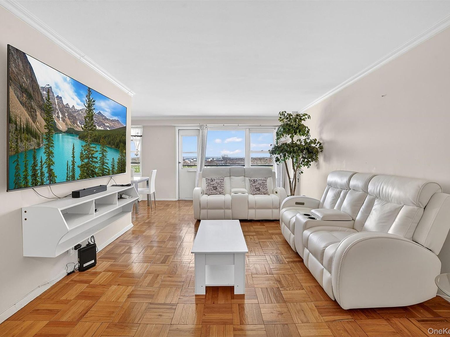 1853 Central Park Ave APT 16A Yonkers, NY 10710 - Thumbnail 3