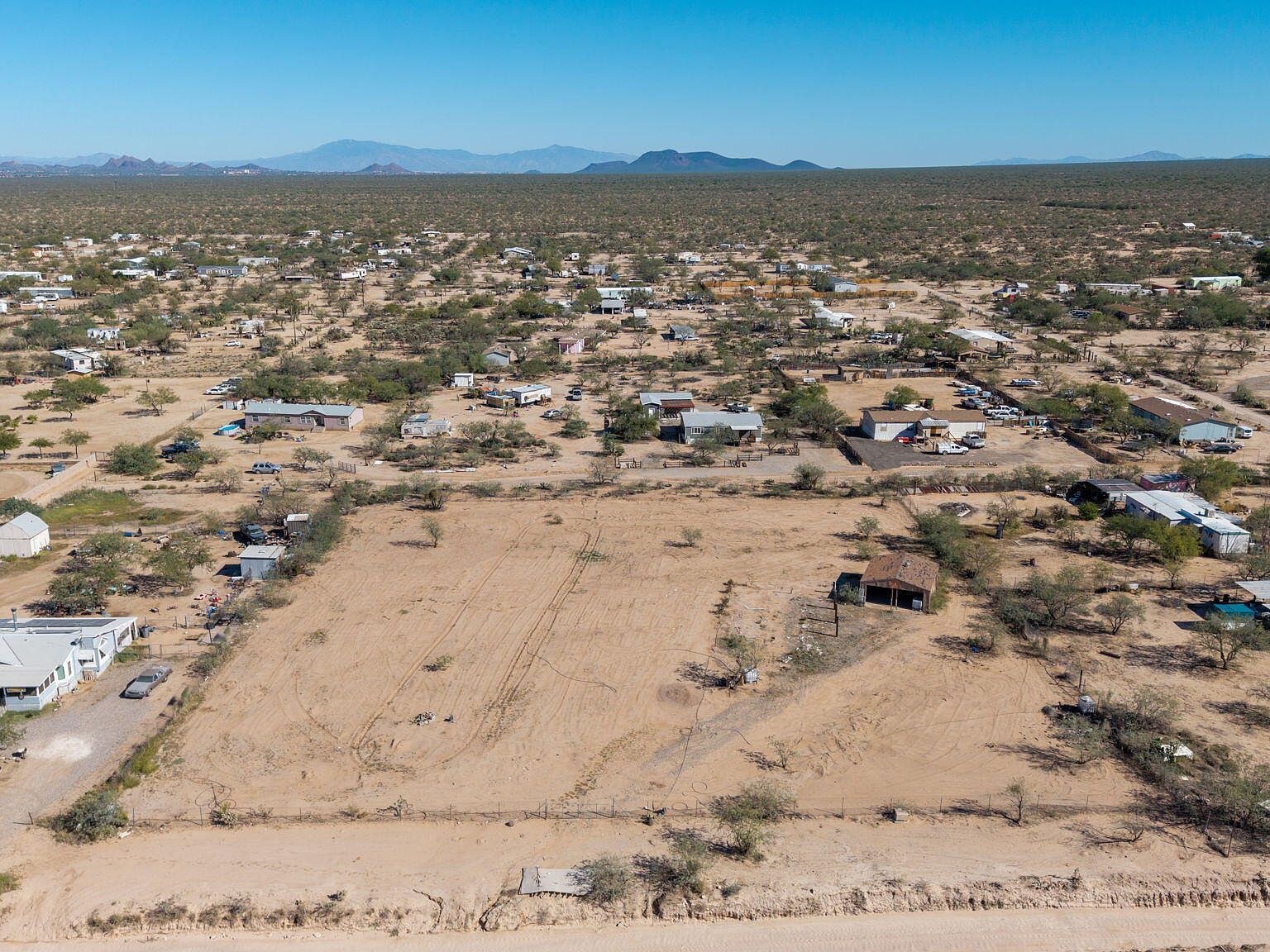 8675 S Taylor Ln Tucson, AZ 85736 - Thumbnail 3