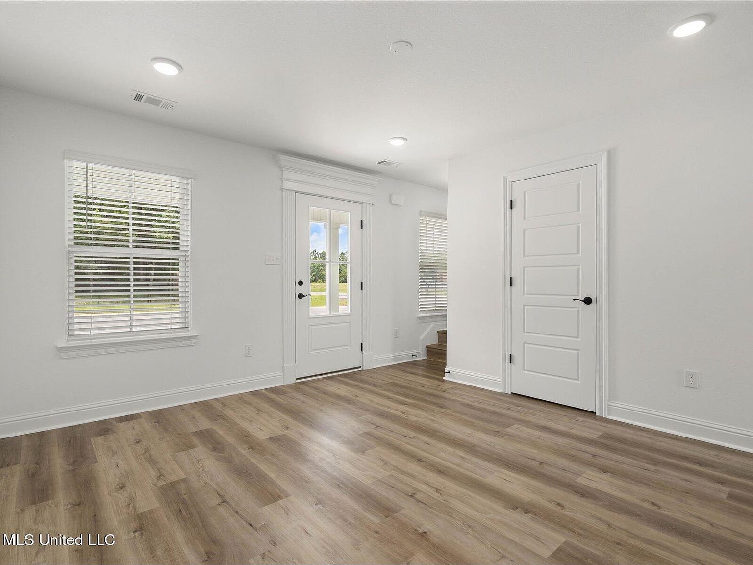 14942 Rowan Oak St Gulfport, MS 39503 - Thumbnail 3