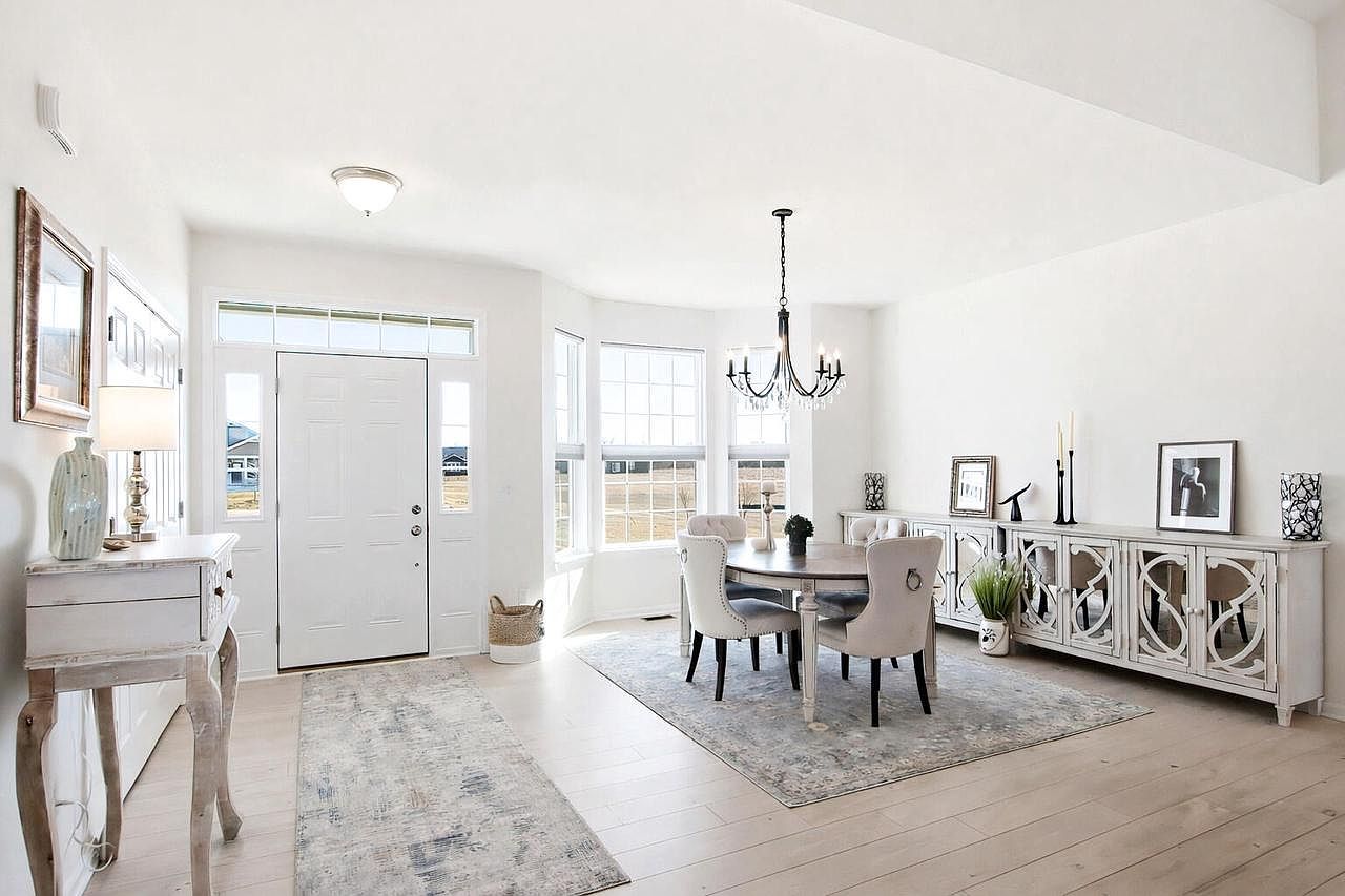 406 Canterbury Ct Williams Bay, WI 53191 - Thumbnail 3