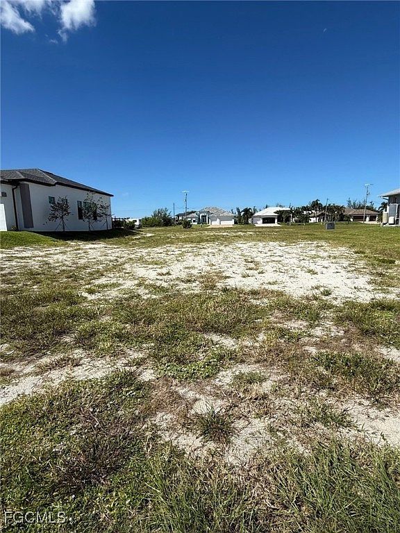 602 NW 38th Ave Cape Coral, FL 33993 - Thumbnail 3