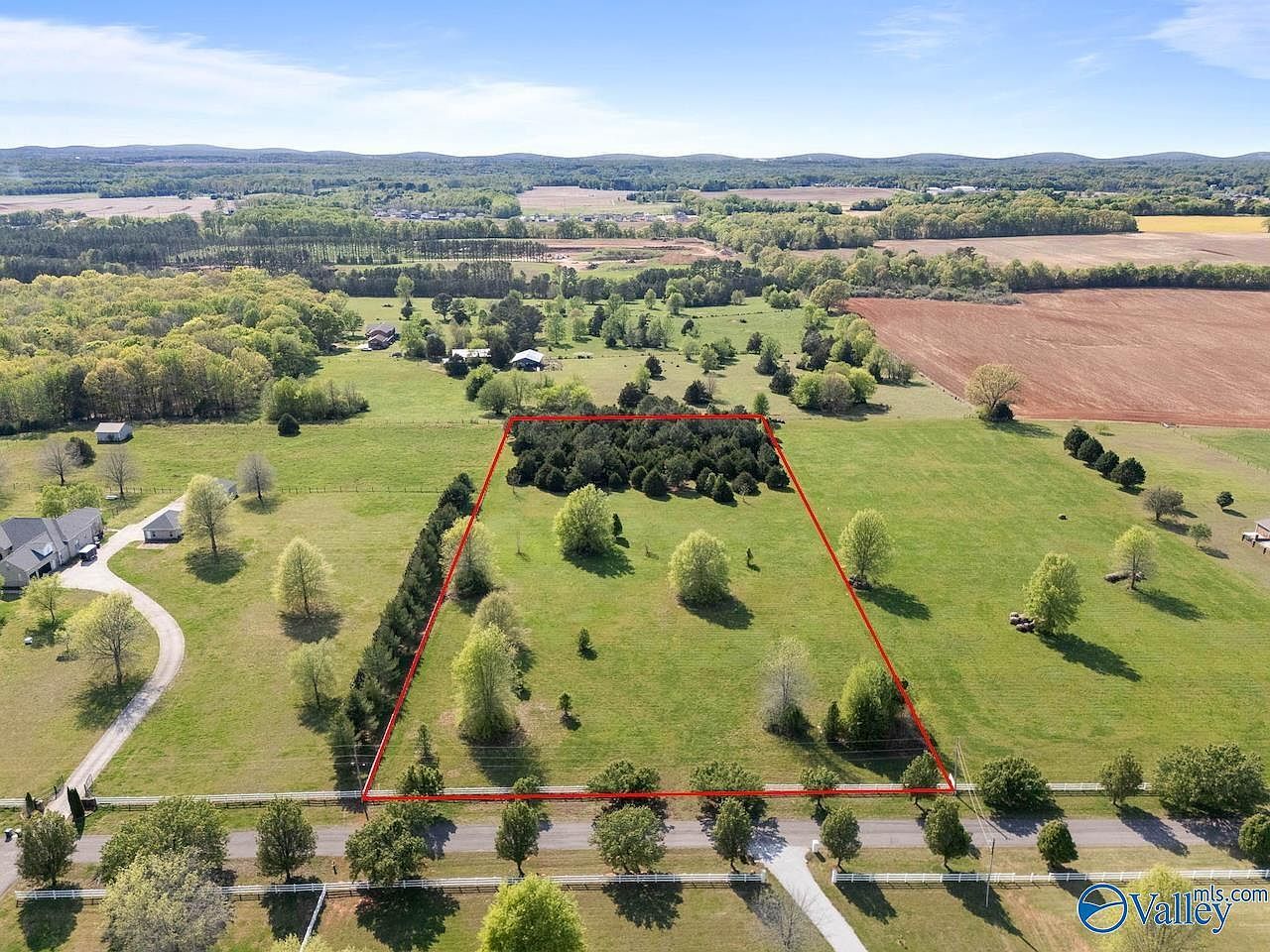 597 Beth Rd New Market, AL 35761 - Thumbnail 3