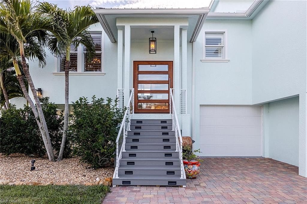 3807 San Carlos Dr Saint James City, FL 33956 - Thumbnail 3