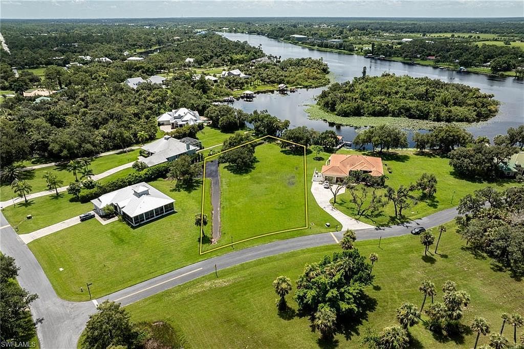 16520 Oakview Cir Alva, FL 33920 - Thumbnail 3