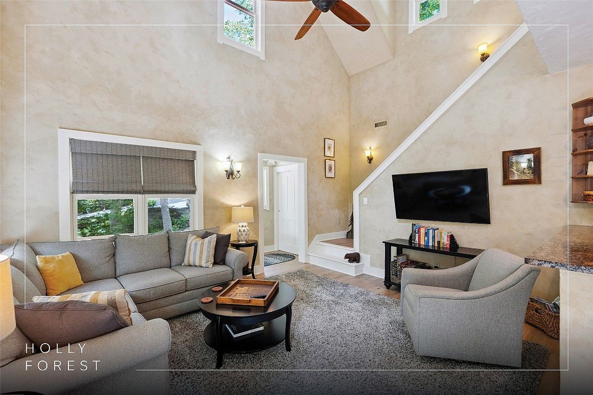 132 Azalea Ct Sapphire, NC 28774 - Thumbnail 3