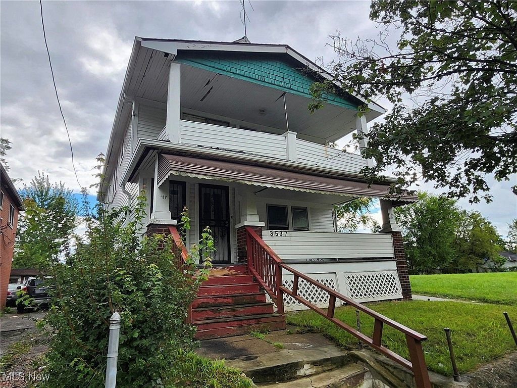 3537 E 144th St Cleveland, OH 44120 - Thumbnail 3