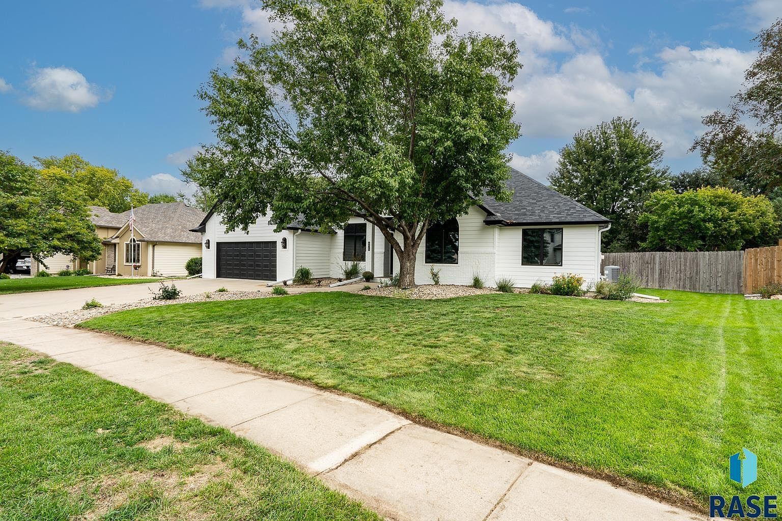 6915 W Westminster Dr Sioux Falls, SD 57106 - Thumbnail 3