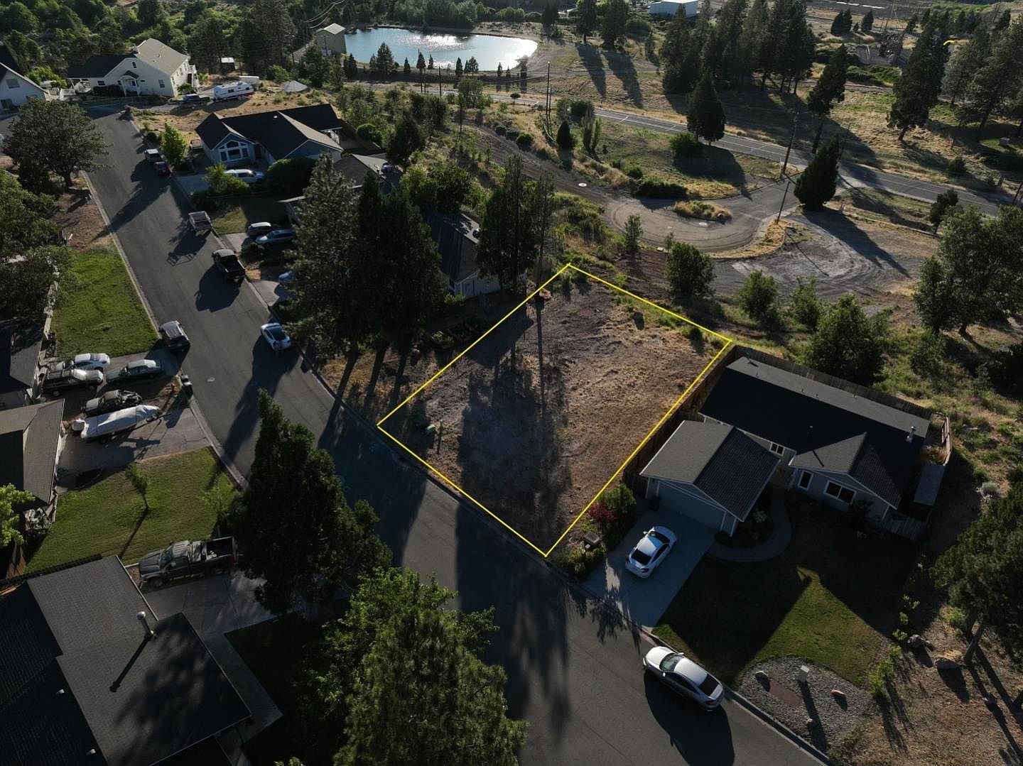 306 Woodridge Ct Weed, CA 96094 - Thumbnail 3