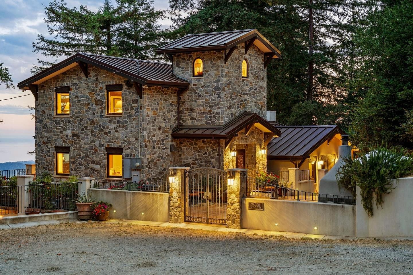 25200 Loma Prieta Ave Los Gatos, CA 95033 - Thumbnail 3