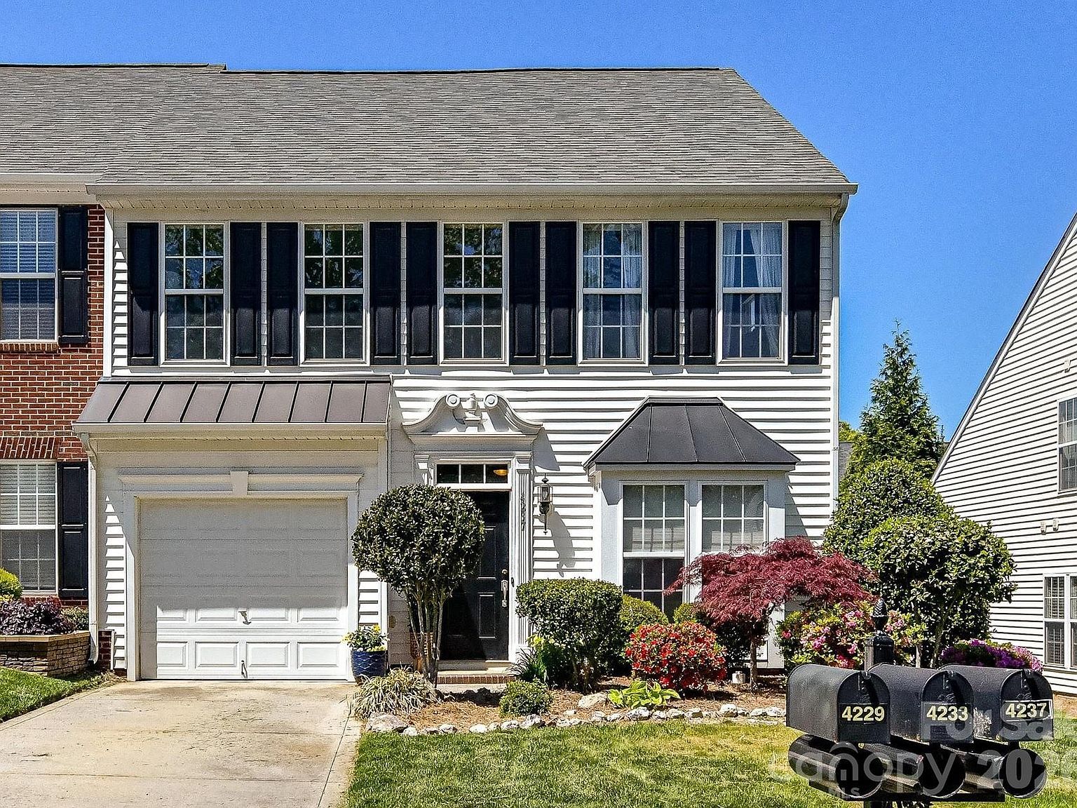 4237 Piccadilly Ln Indian Land, SC 29707 - Thumbnail 3