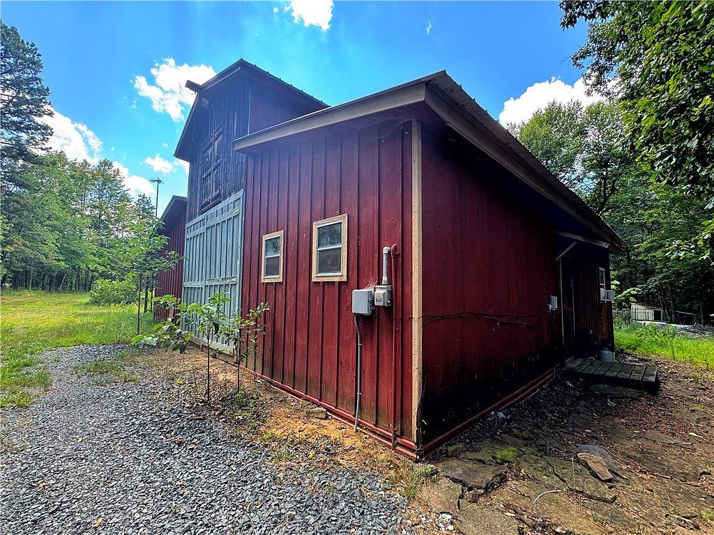 4004 Brock Rd Clinton, AR 72031 - Thumbnail 3