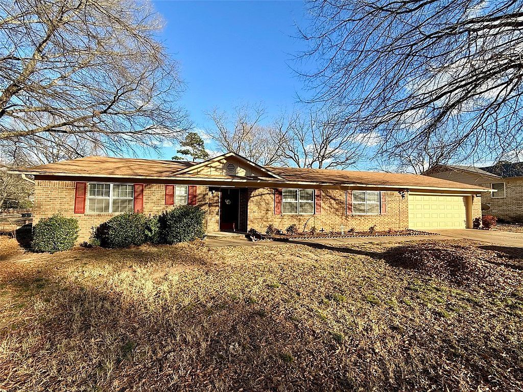 303 S Inglewood Ave Russellville, AR 72801 - Thumbnail 3