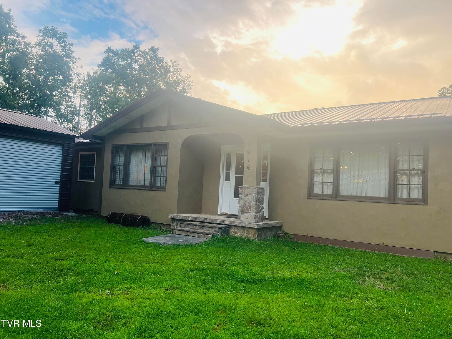 9616 Mountain Cove Rd Pound, VA 24279 - Thumbnail 3