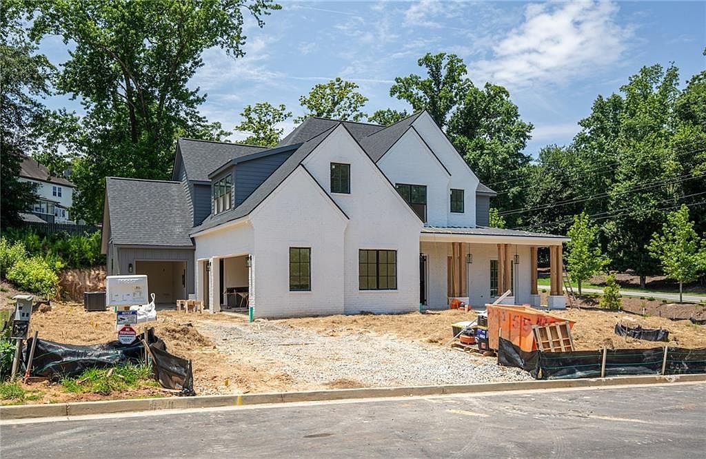 3906 Town Farms Dr Peachtree Corners, GA 30092 - Thumbnail 3