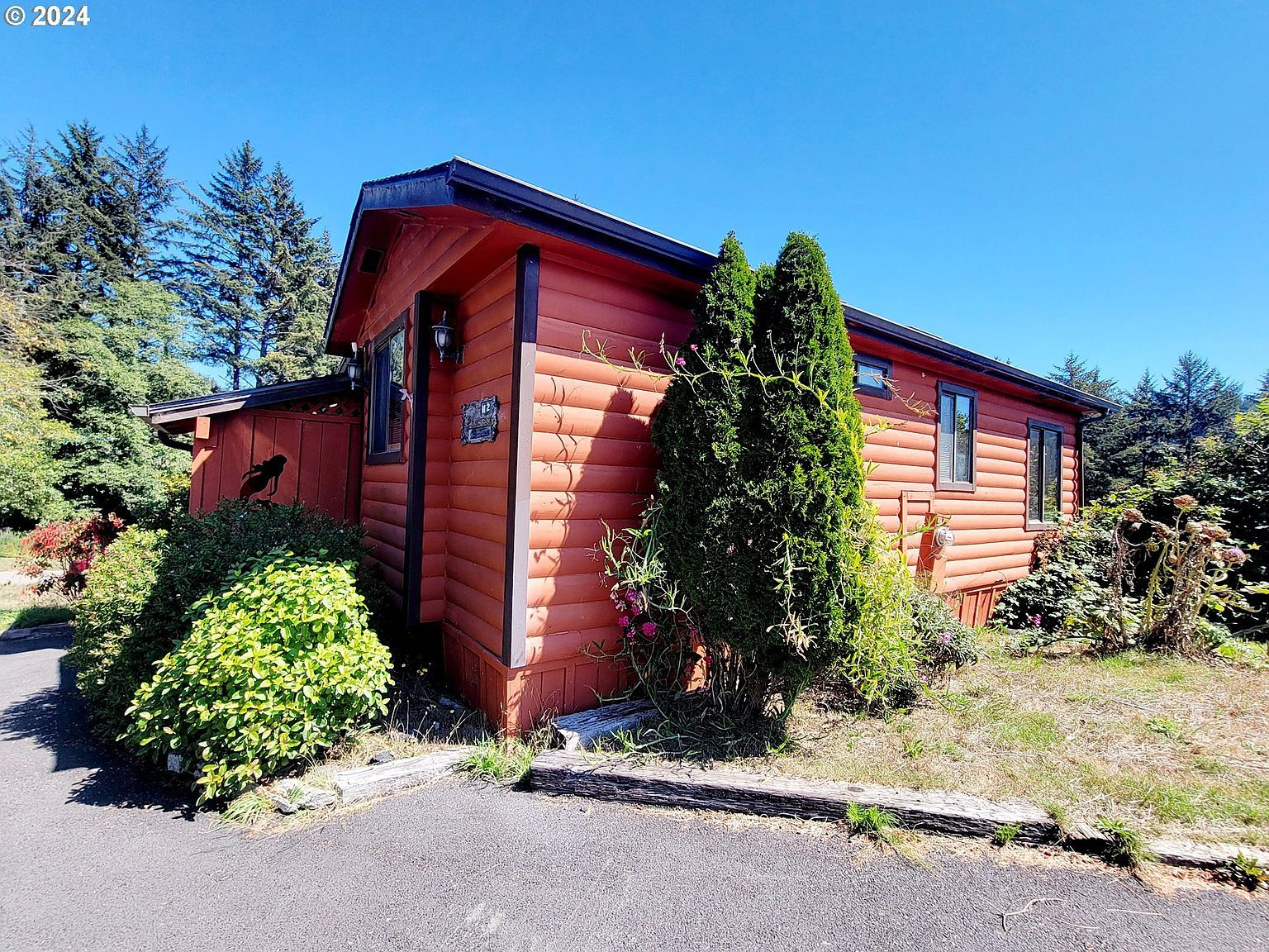 19921 Whaleshead Rd #M2 Brookings, OR 97415 - Thumbnail 3