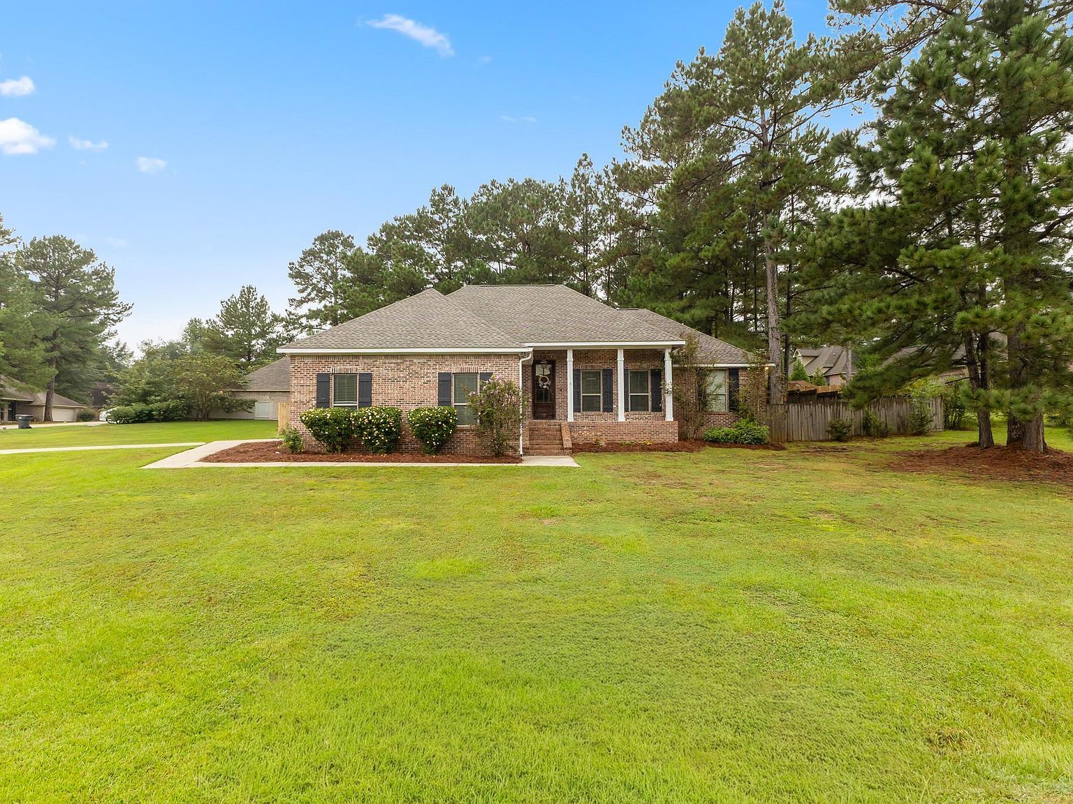 36 S Bridle Bnd Hattiesburg, MS 39402 - Thumbnail 3