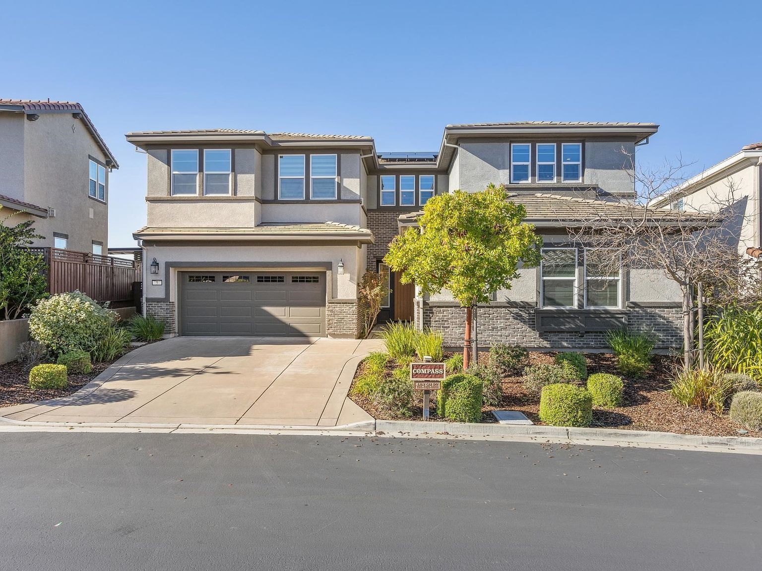 5 Harkness Cir Hayward, CA 94542 - Thumbnail 3