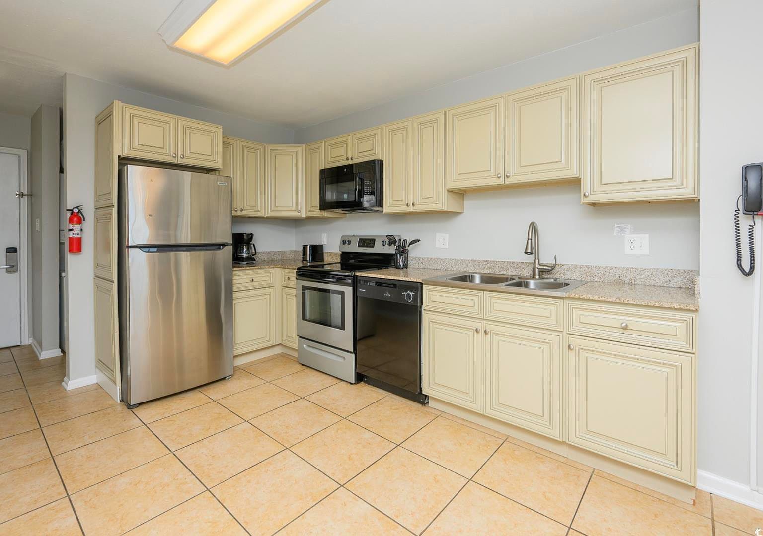 1011 S Ocean Blvd #104 Myrtle Beach, SC 29575 - Thumbnail 3