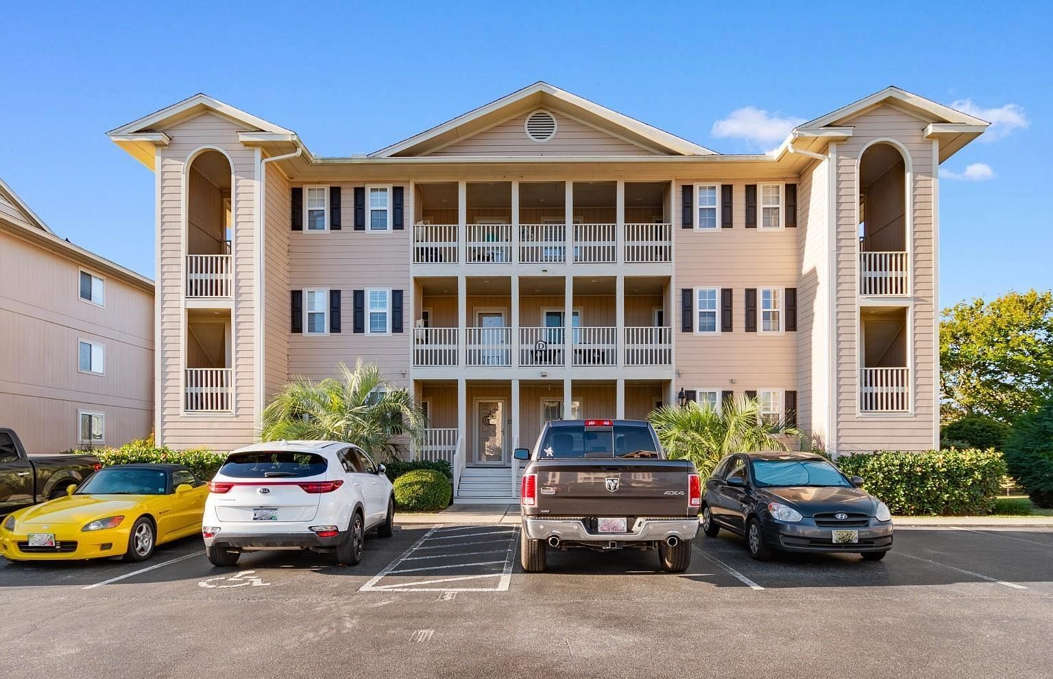 1900 Duffy St UNIT D4 North Myrtle Beach, SC 29582 - Thumbnail 3